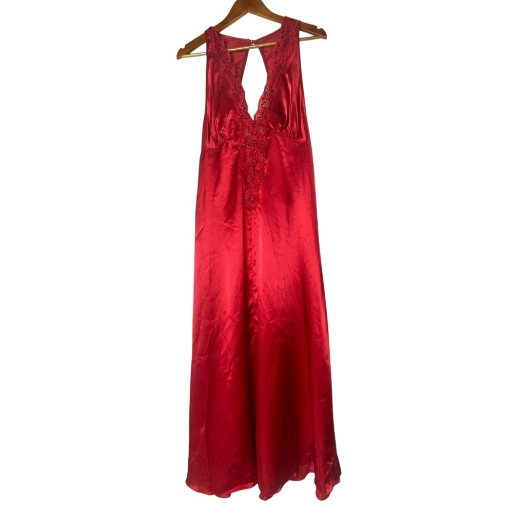 VICTORIA’S SECRET Vintage Gold Label Red Satin Slip Gown Size M